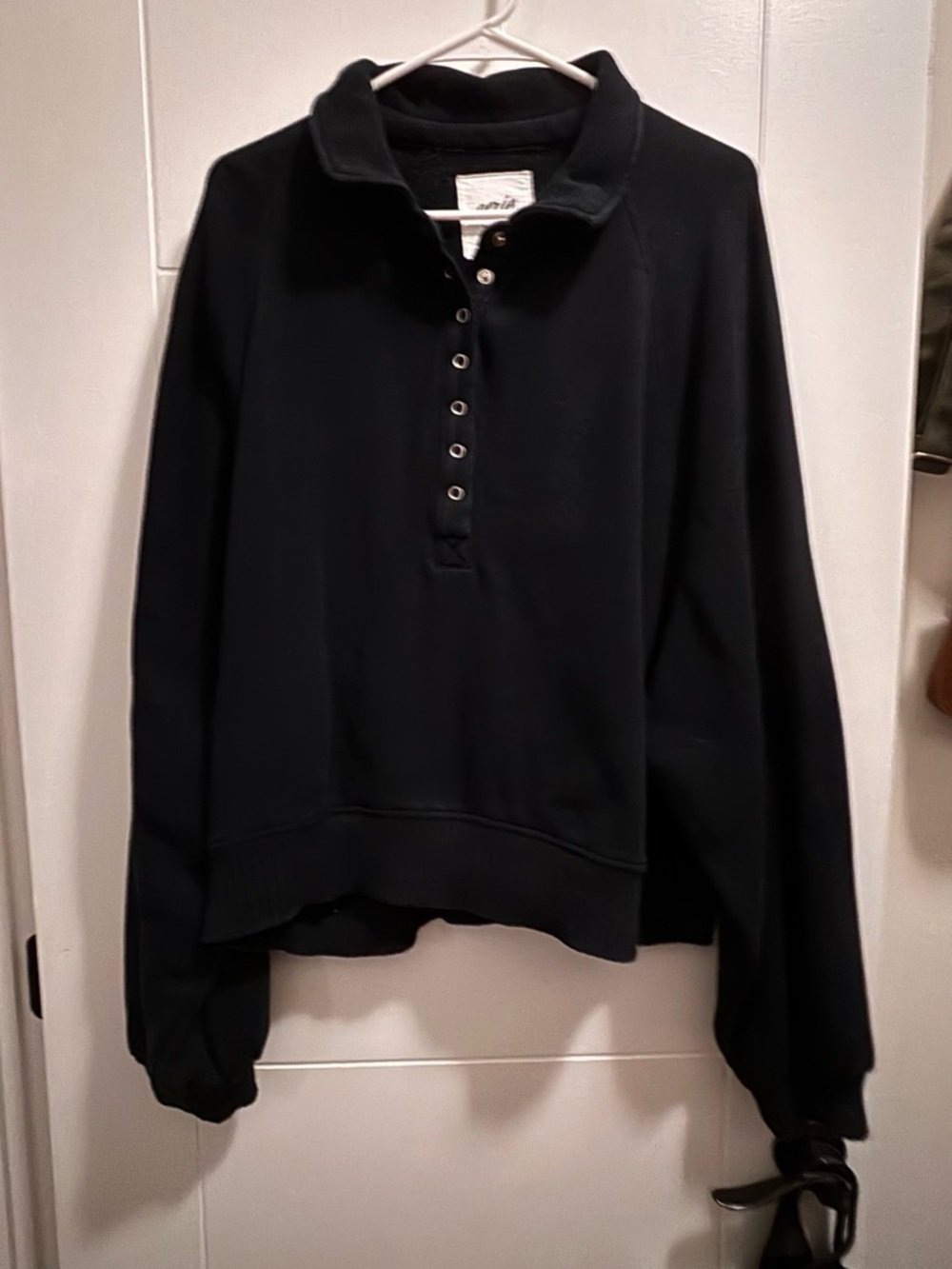 aerie Black Snap-Button Crewneck Pullover Sweater